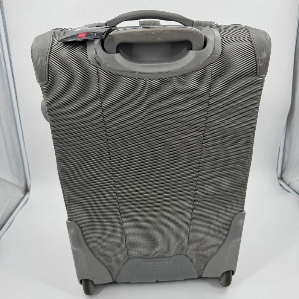Delsey Carry On Luggage Charcoal Gray Softside Rolling Suitcase 21 Inch Upright‎